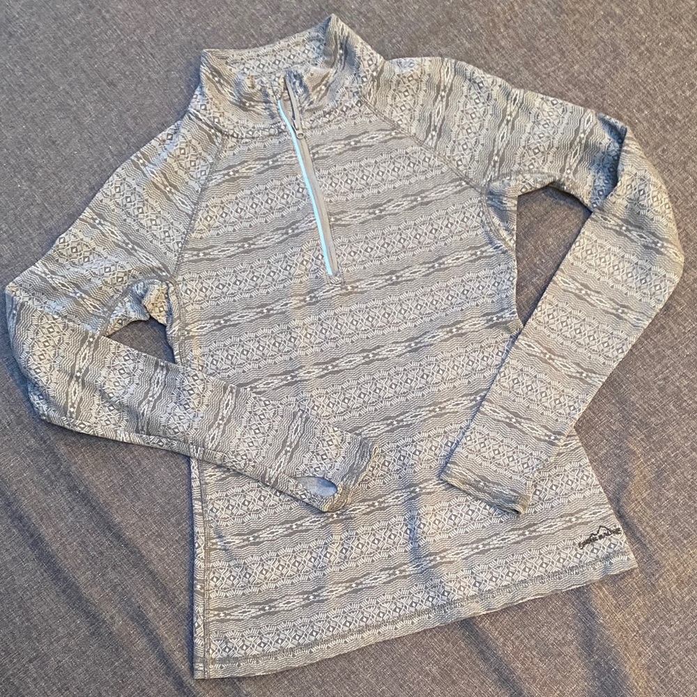 Eddie Bauer 1/4 Zip Base Knit Runs Small Women’s M Gray Nordic